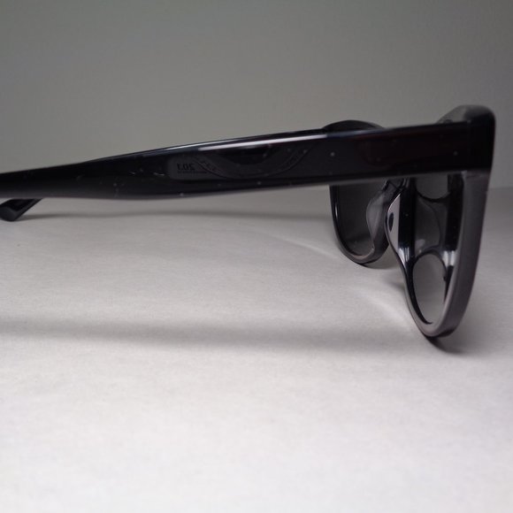 Diane von Furstenberg MILA DVF683S New Sunglasses main image 5
